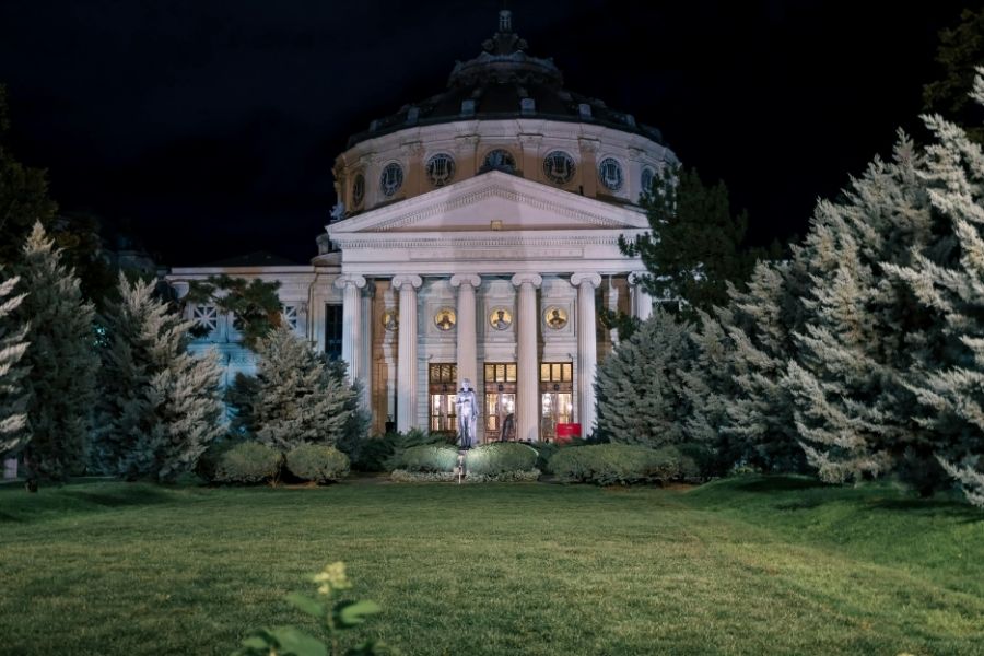 Unde să călătorești în ianuarie: București